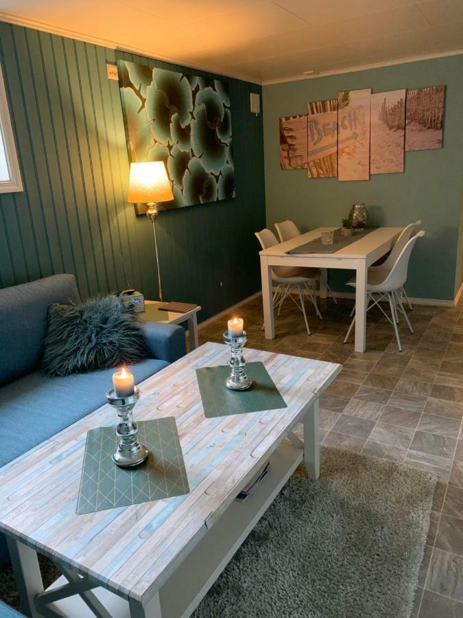 Beautiful Apartment In Central 레크네스 외부 사진